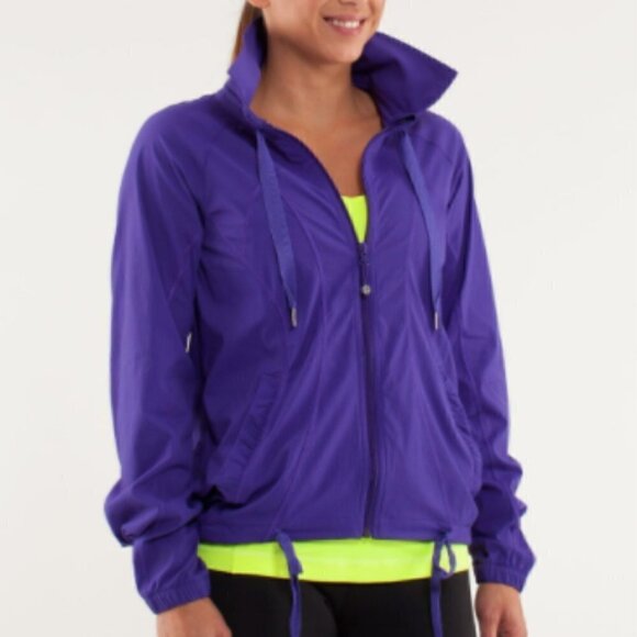Lululemon Lightweight Relaxed Jacket Purple 4 6 NWOT - Picture 2 of 15